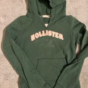 Hollister Women's Forest Green Hoodie